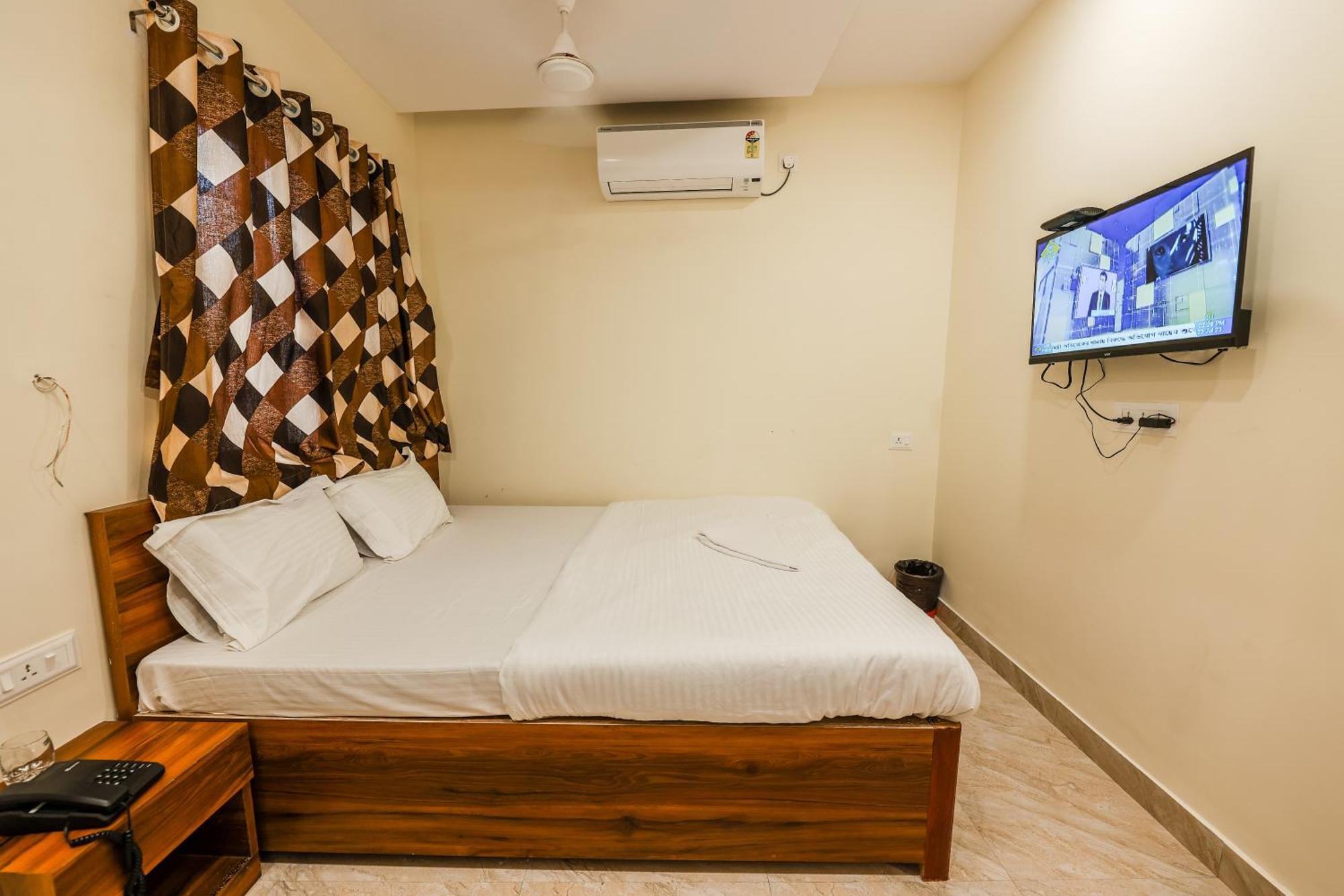 Hotel Holiday Express Калькутта Экстерьер фото